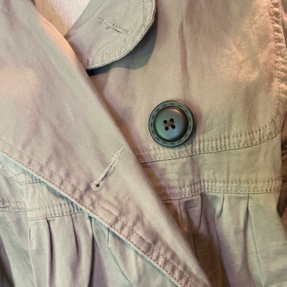 Women’s Jacket - Picture 2 of 5